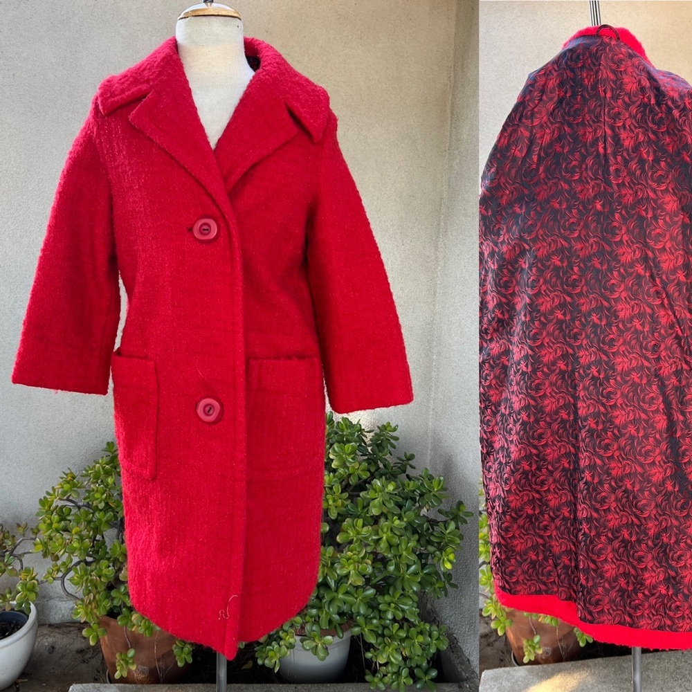 Vintage custom made red tweed wool short coat black red satin lining S/M
